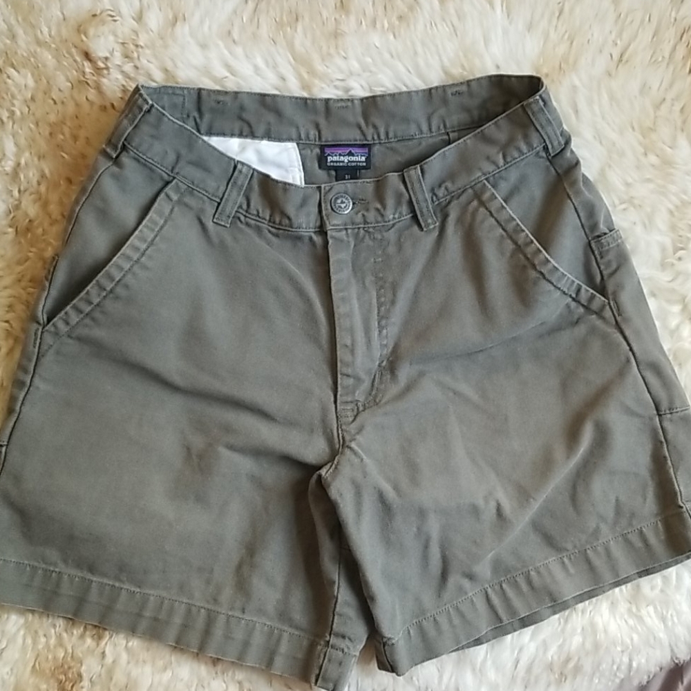 Patagonia Men's Stand Up short 7" olive 31